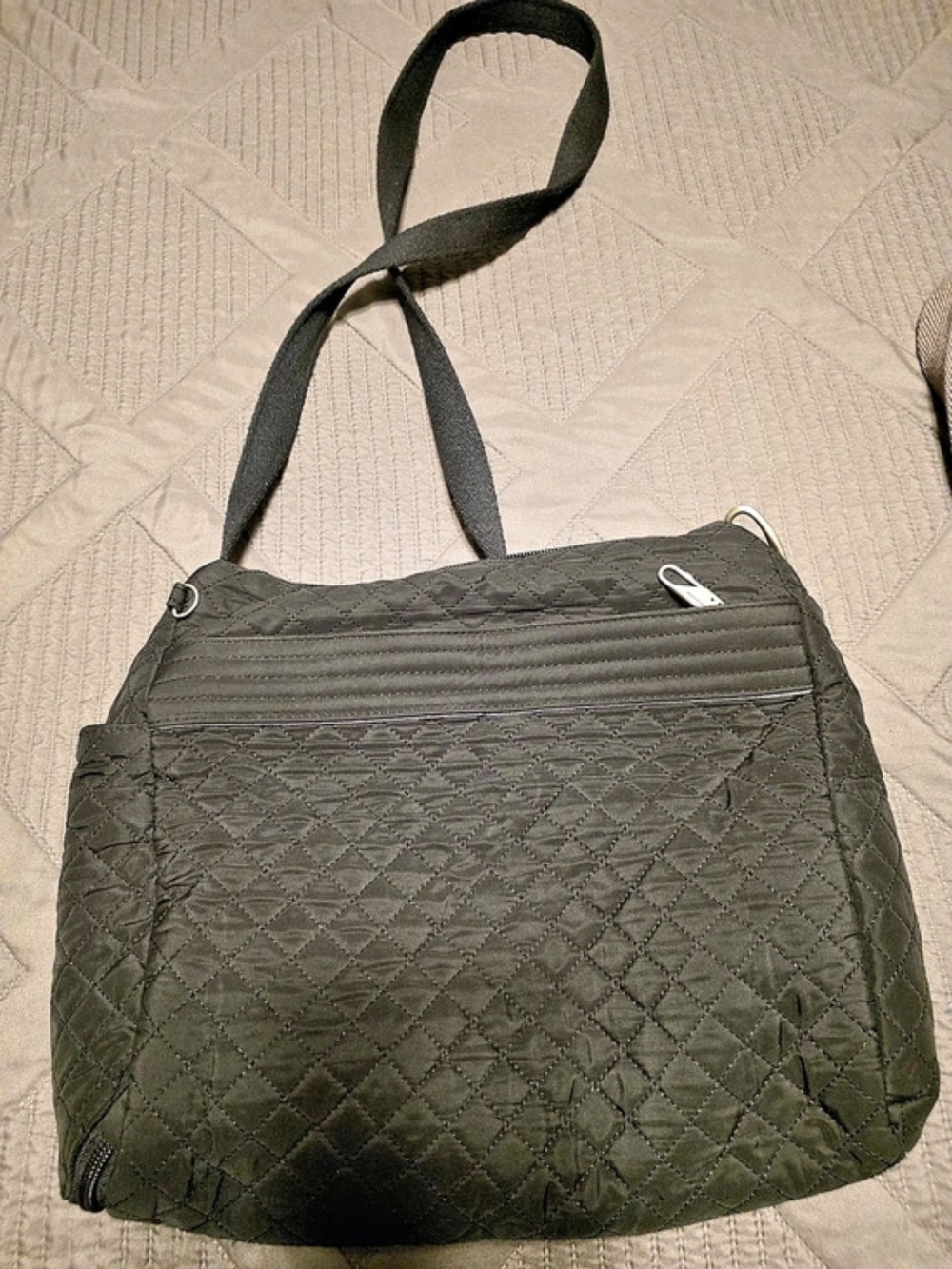 Travelon Anti-Theft Quilted Classic Trapeze Crossbody Bag Black